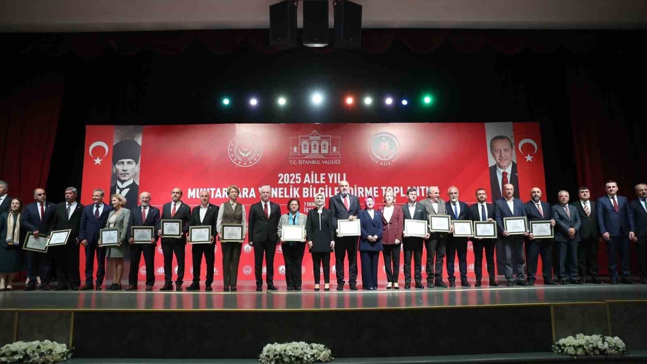 aile-ve-sosyal-hizmetler-bakanligi,-81-ilde-23-bin-150-muhtara-sosyal-hizmet-modellerini-anlatti