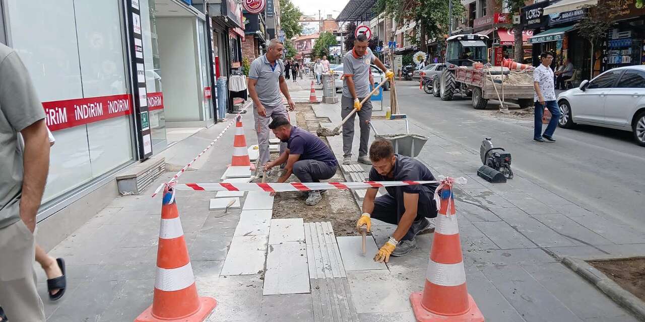 zafer-caddesi’nde-yenileme-calismalari-basladi