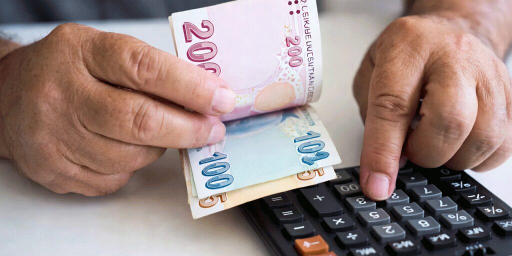 En düşük aylıkta değişiklik: Milyonlarca emekliyi ilgilendiriyor!