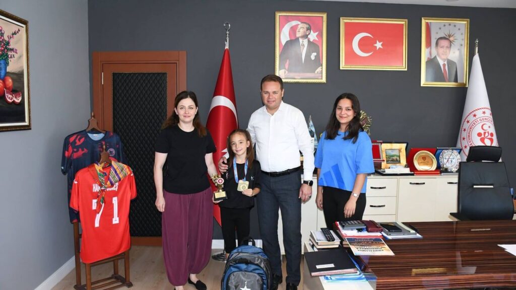 melek-su-ozcan’dan-kirikkale’ye-buyuk-gurur